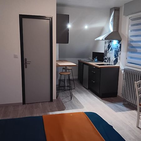 Studio Est Proche Centre Ville Loudéac Exteriör bild